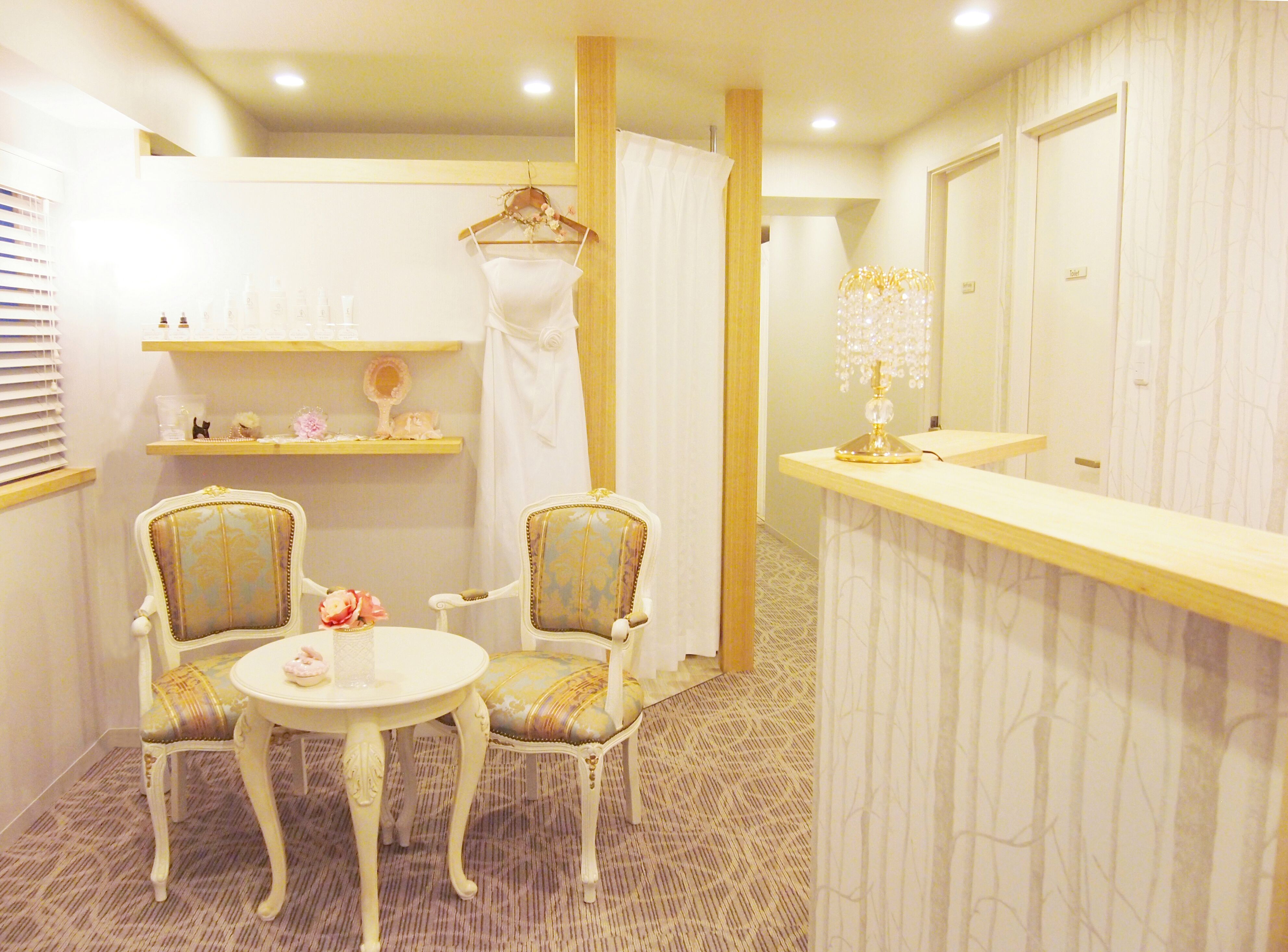 美4サロン 店内